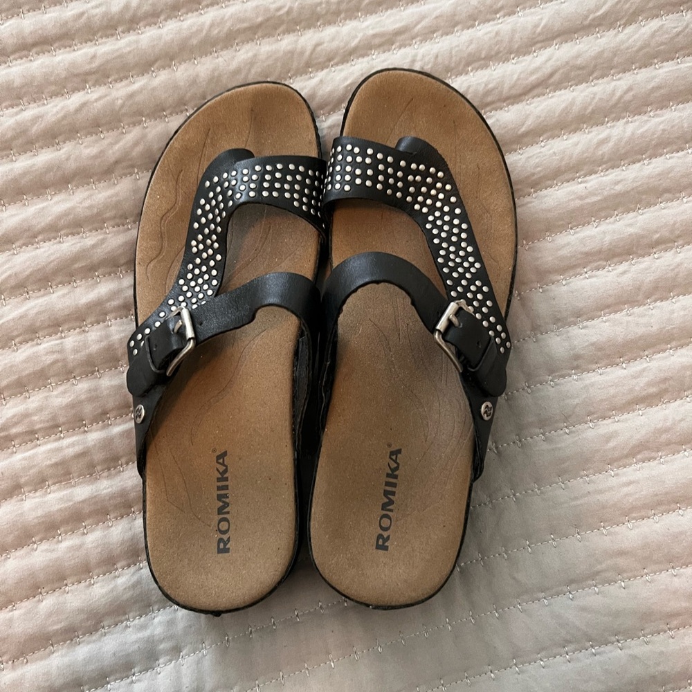 Romika black leather sandals